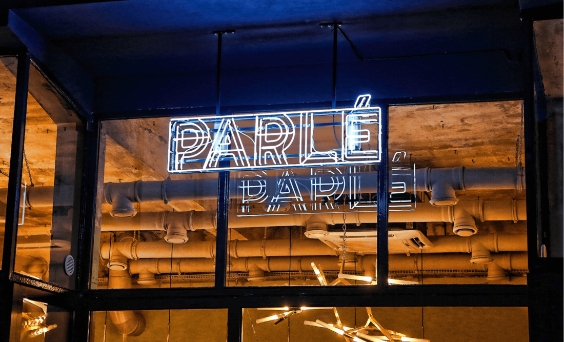 parle patisserie poznań logo projekt projektant grafika neon design